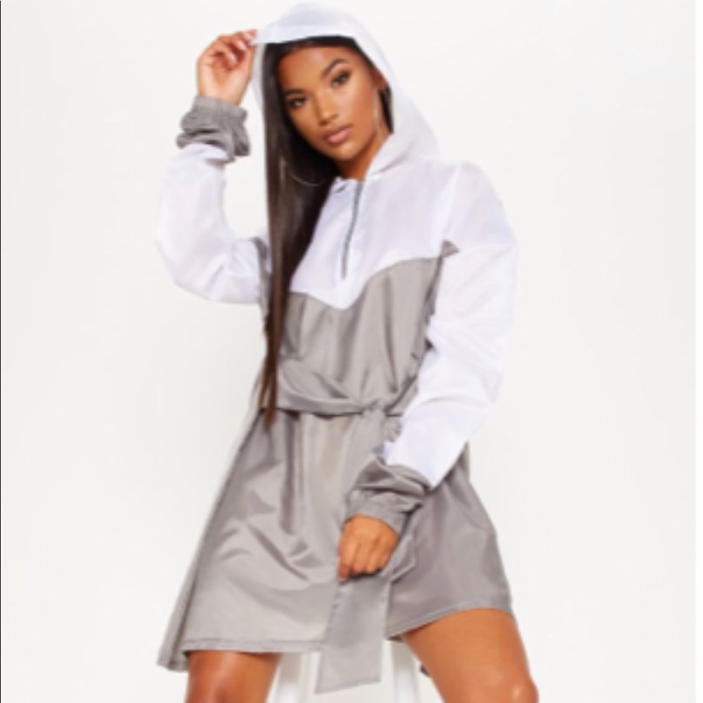 Cute grey tie waist goodie shift dress